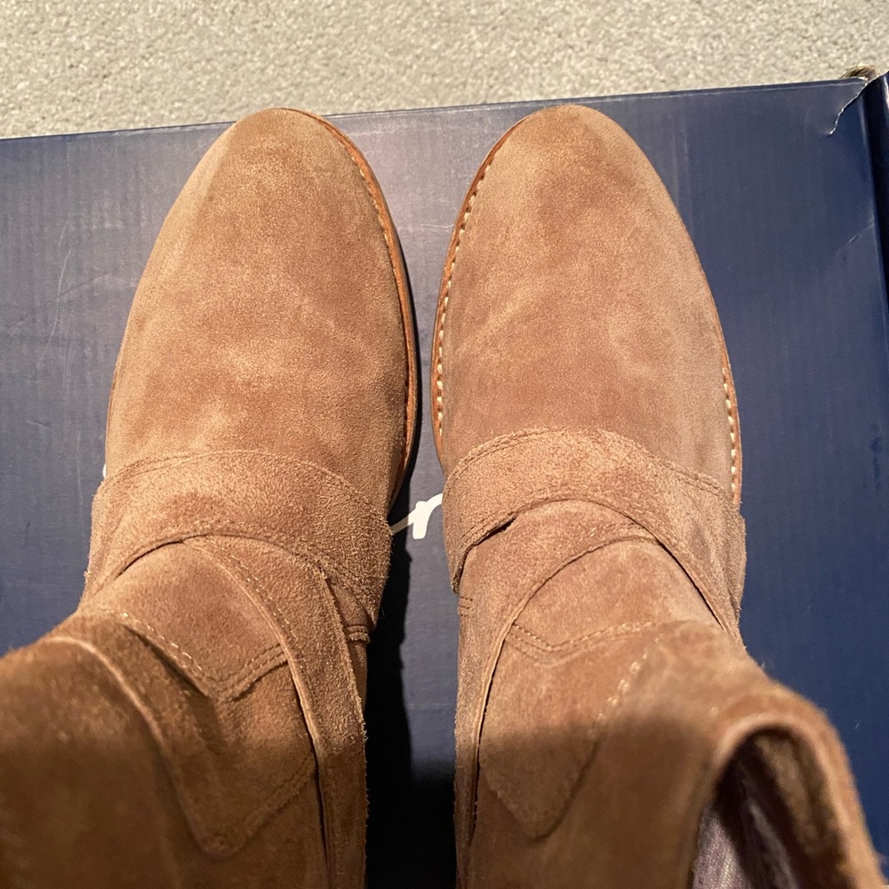 Splendid Suede Caramel Color Ankle Boots - Picture 6 of 9